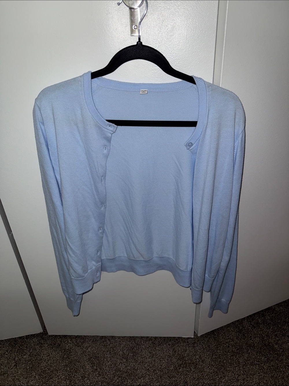 Uniqlo Pale Blue Women's Crewneck Button Cardigan
